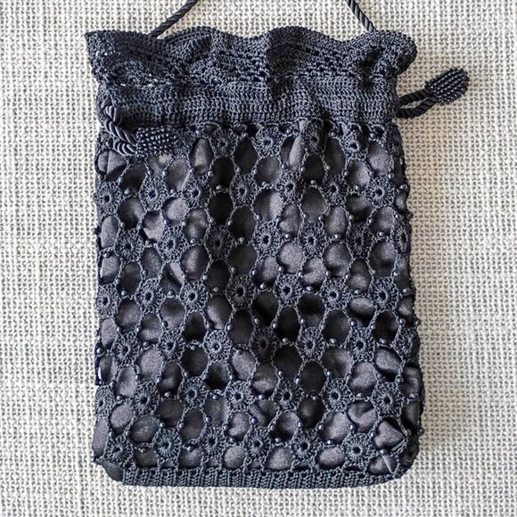 Knitted Lace Black Drawstring Pouch with beads Small Evening Purse Elegant | NEW - Picture 5 of 7